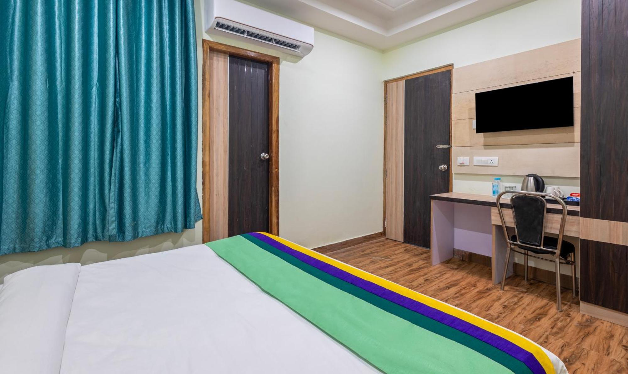 Treebo Shakuntalam, Near Lucknow Airport酒店 外观 照片